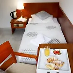 Przy Deptaku W Centrum Polanicy Zdroj 3*