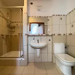 Przy Deptaku W Centrum Polanicy Zdrój