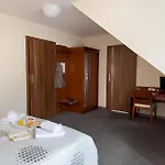 Bed and breakfast Przy Deptaku W Centrum Polanicy Zdrój 3*