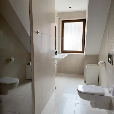 Przy Deptaku- Bon Turystyczny Nocleg ze śniadaniem Polanica-Zdrój