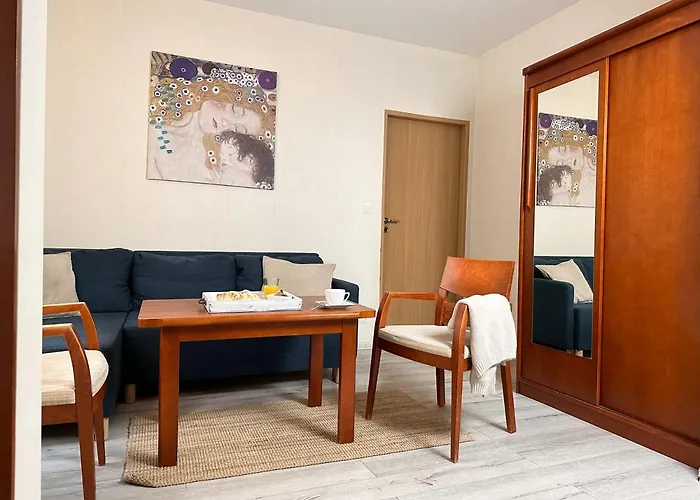 Przy Deptaku W Centrum Polanicy Zdroj 3*