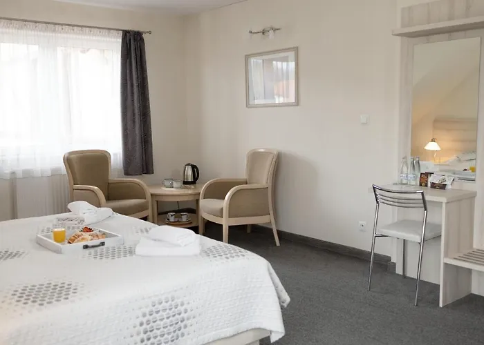 Przy Deptaku W Centrum Polanicy Zdroj 3*