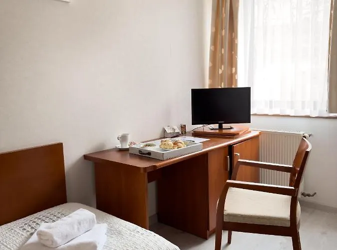 Przy Deptaku W Centrum Polanicy Zdroj Bed & Breakfast 3*