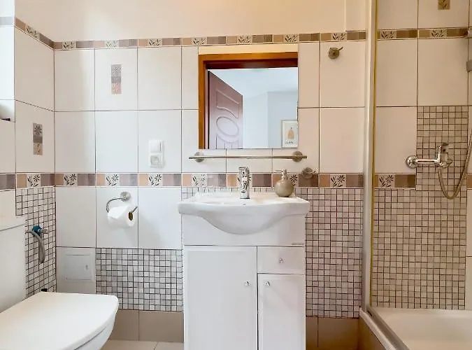 Bed & Breakfast Przy Deptaku W Centrum Polanicy Zdroj