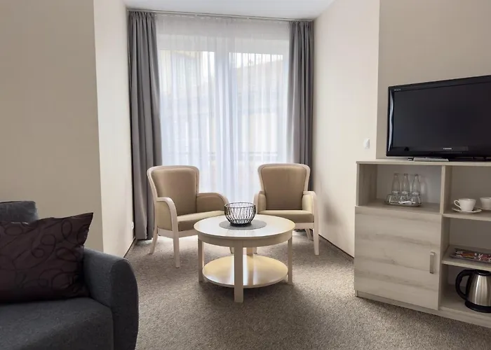 Przy Deptaku W Centrum Polanicy Zdroj Bed & Breakfast 3*