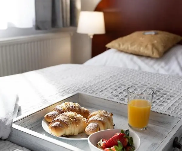 Przy Deptaku W Centrum Polanicy Zdroj Bed & Breakfast 3*