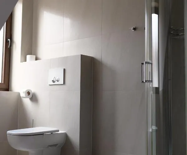 Bed & Breakfast Przy Deptaku W Centrum Polanicy Zdroj